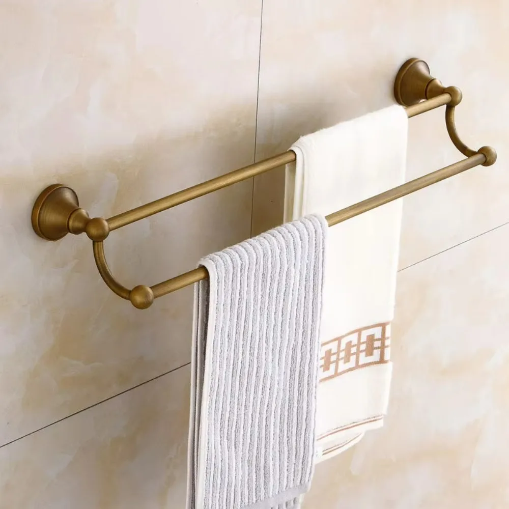 Badkameraccessoireset van gebo - Home Hardware Bathroom Faucets recensie en prijs